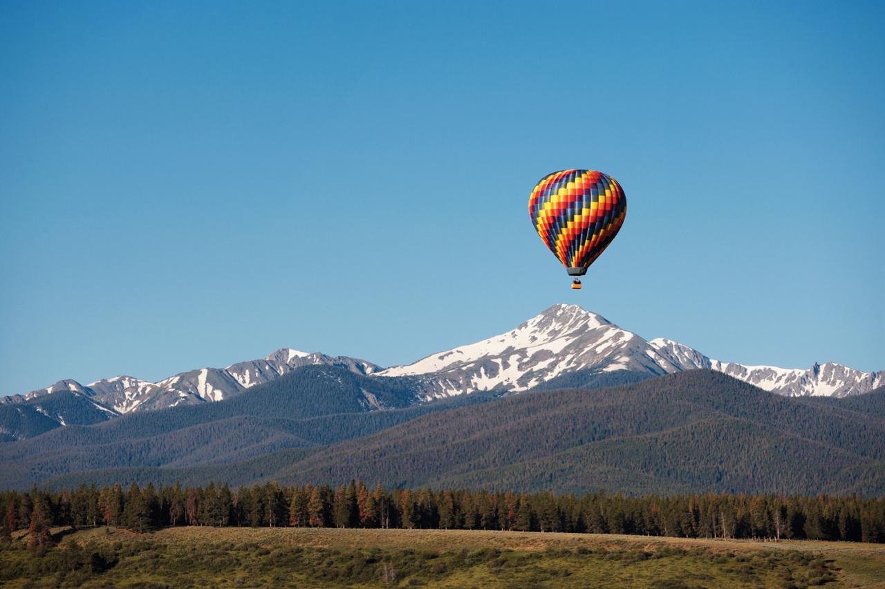 Hot Air Balloons rides in Winter Park, Colorado Hot Air Balloons rides in Winter Park, Colorado