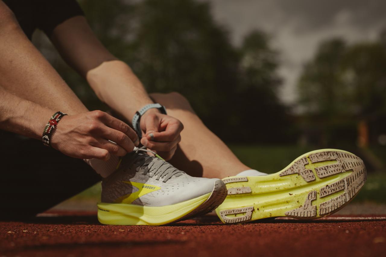 Running Shoes