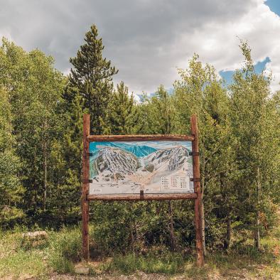 granby ranch entrance with sign 