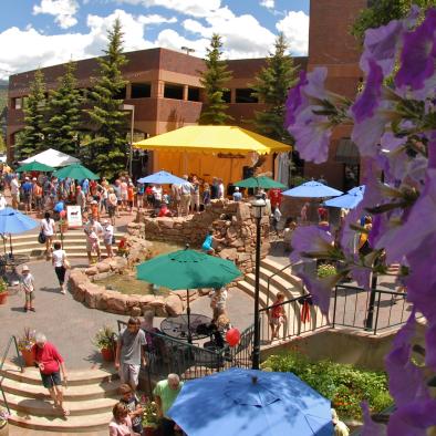 Courtyard_Cooper Creek Square.jpeg