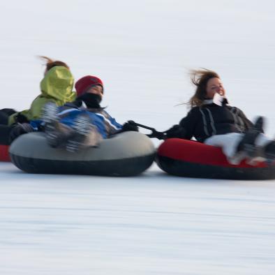 Family_kids_Tubing_1.jpg Family_kids_Tubing_1.jpg