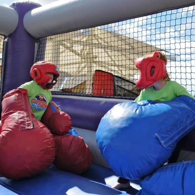 Kids_Inflatable.jpg Kids_Inflatable.jpg
