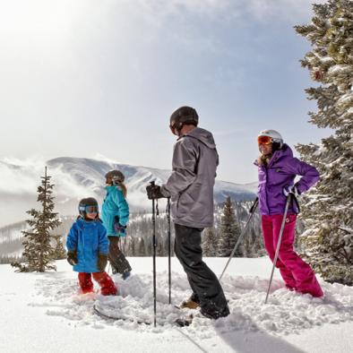 Winter_Park_Skiing_Family.jpg Winter_Park_Skiing_Family.jpg