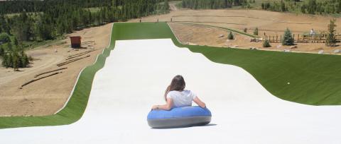 summer-tubing_0.jpg