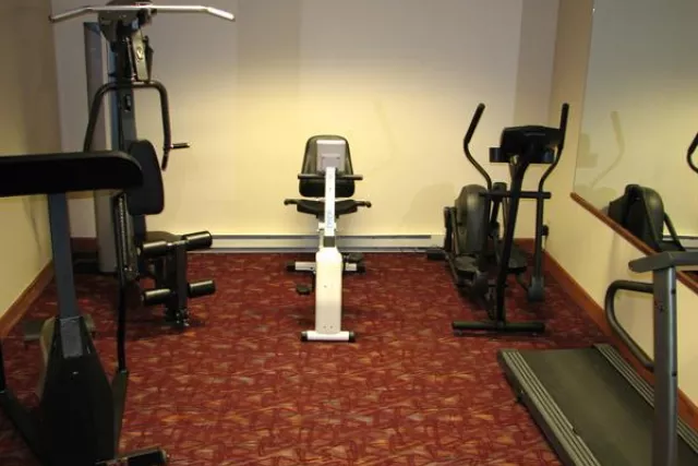 Excercise Room Photo 3