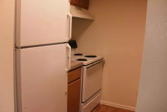 Kitchen Photo 4