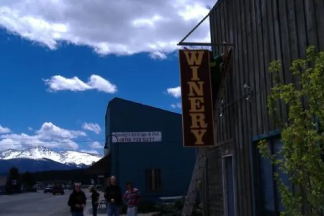 Entrance off of Hwy $0 in Fraser Photo 4