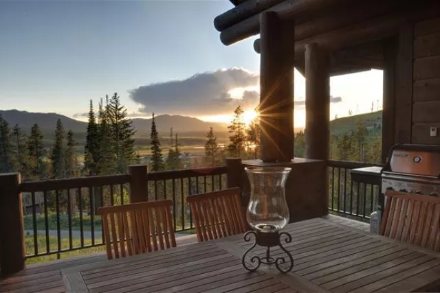 Kristen L Meyer, Broker Associate of REMAX Peak to Peak Photo 6