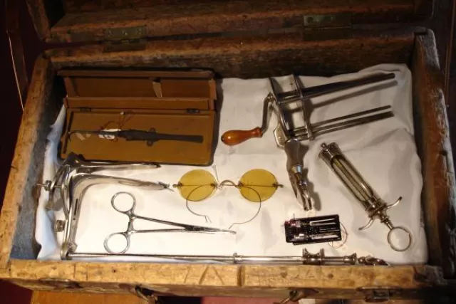 See Doc Susie's actual medical tools and other items. Photo 5