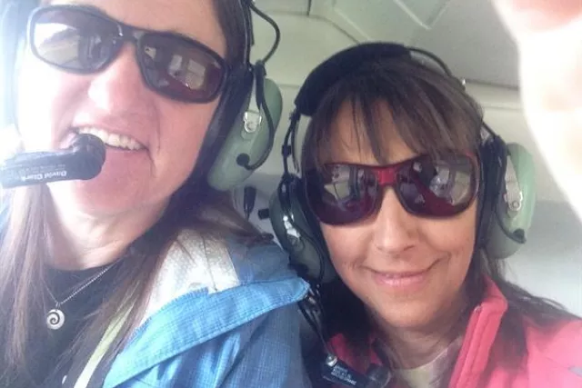 When mar isn't on the ground she in a helicopter! Photo 2