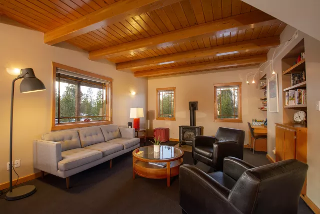 StayWinterPark cabin rental living room Photo 10