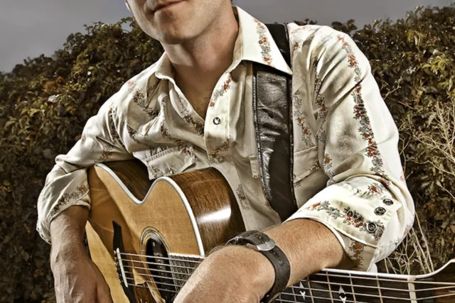 Justin Roth Photo 20