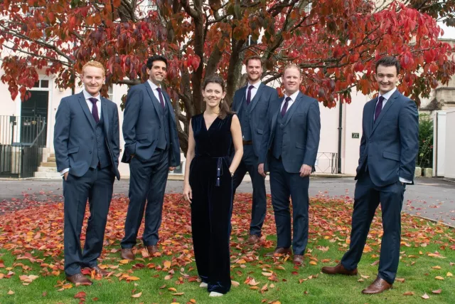 Queen’s Six Photo