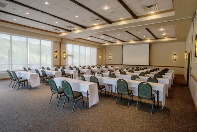 Winter Park Mountain Lodge Photo 6