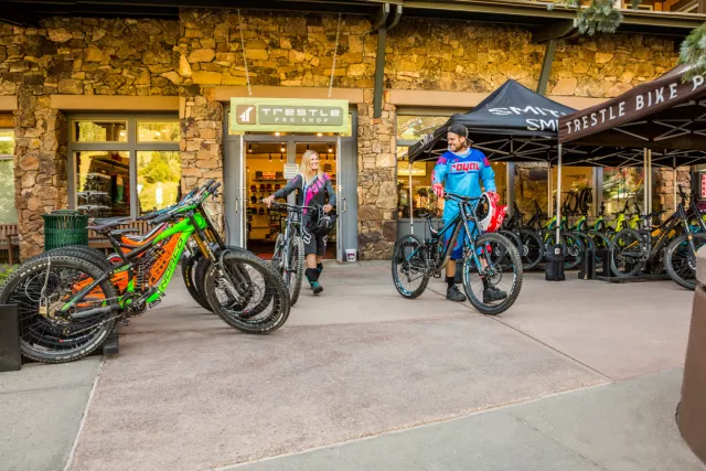 Trestle Pro Shop at Winter Park Resort Photo