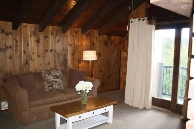 Hideaway Mountain Lodge Photo 6