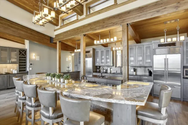 Mountain Top Luxury Estate Photo