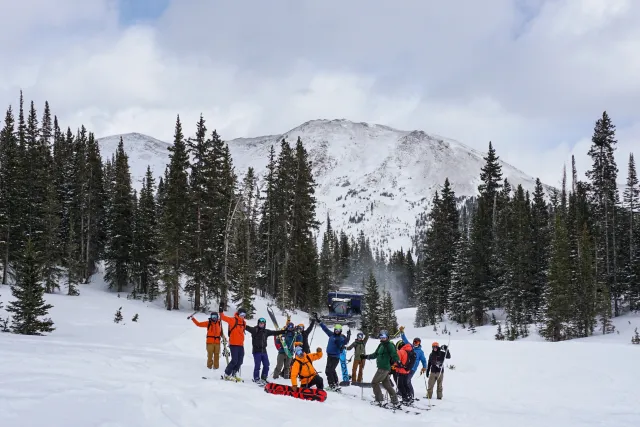 Enjoy an unforgettable day skiing powder with friends Photo 3