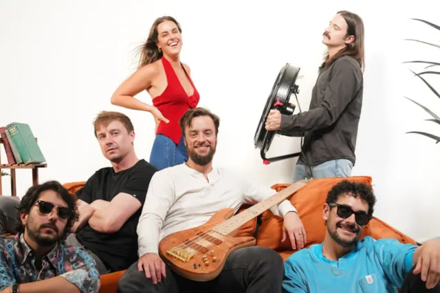 Live Music - The Hip Snacks Photo