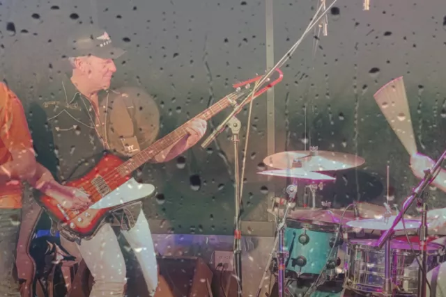 Live Music - Puddle Stomp Photo