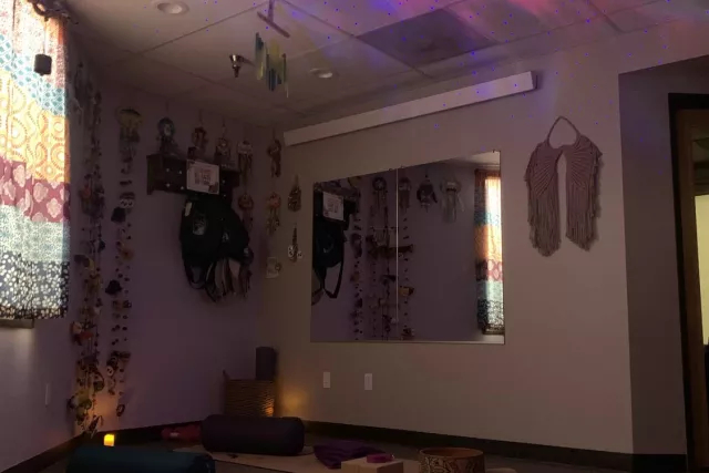 Candlelight Yoga & Shop Photo