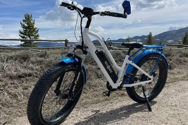 Avalanche eBikes for rent in Grand County Photo 2