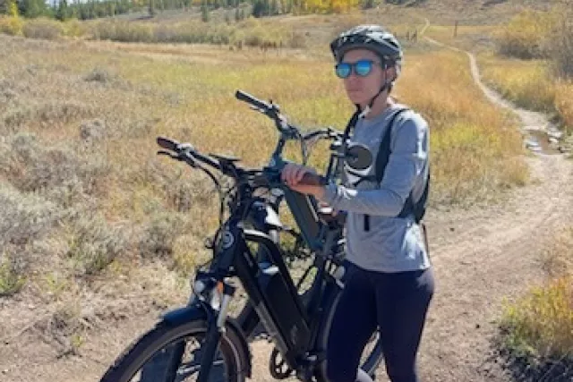 Avalanche eBikes for rent in Grand County Photo 3