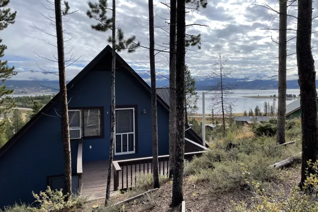 Snow Capped Properties Photo 16