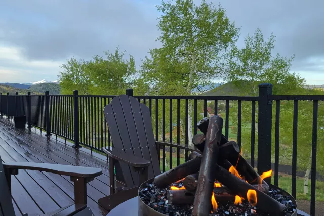 Custom Modern Firepit with Steel Logs Photo 8