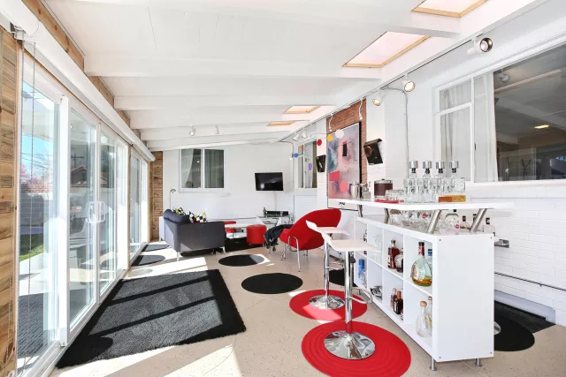 custom bar - interior design-build Photo 6