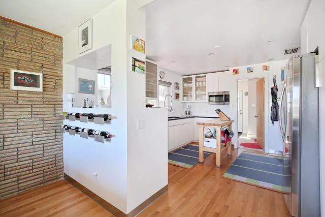 Wine Wall and Kitchen Design Photo 4