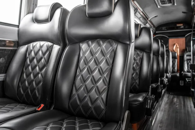 Price 4 Limo Denver Photo 2