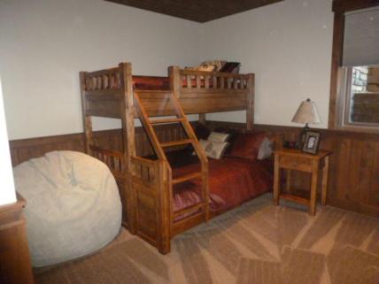 Bunk room