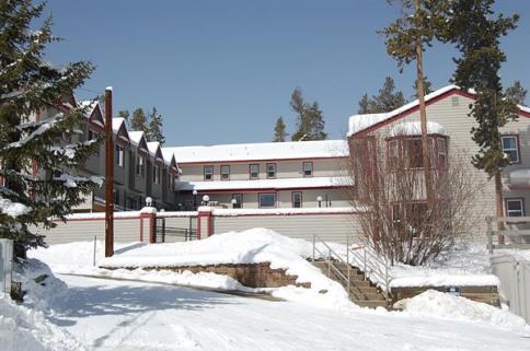 Lions Gate Pines