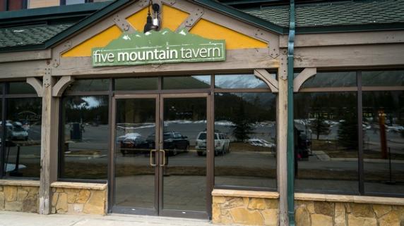 Five Mountain Tavern At The Vintage Winter Park Colorado