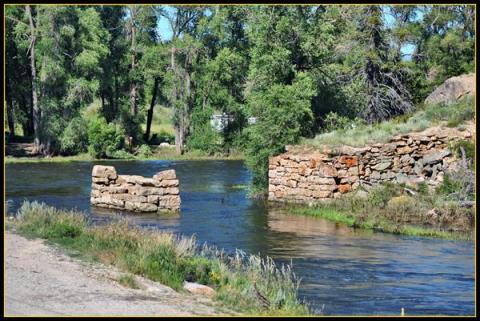 Access to fishing in the Colorado River couldn't be simpler